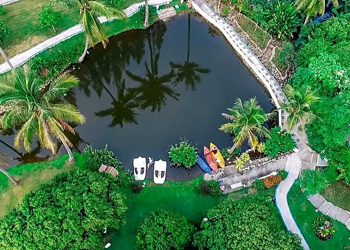 โรงแรม Silver Garden 3*