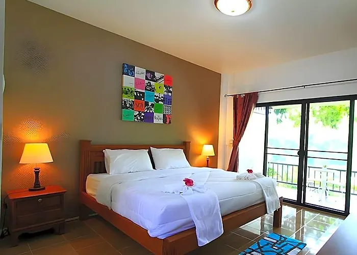 Silver Garden โรงแรม Ratchaburi