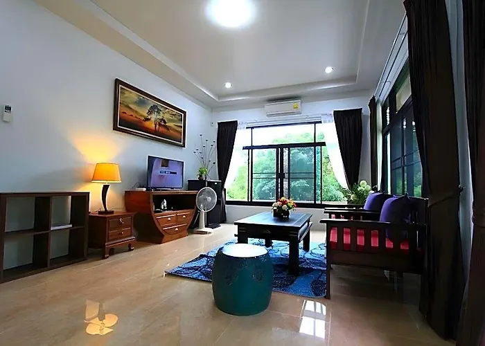 โรงแรม Silver Garden 3*