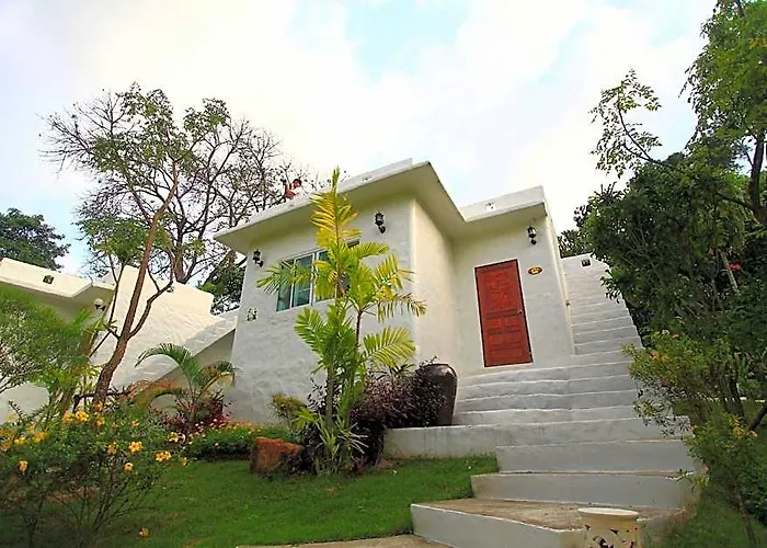 Silver Garden โรงแรม Ratchaburi