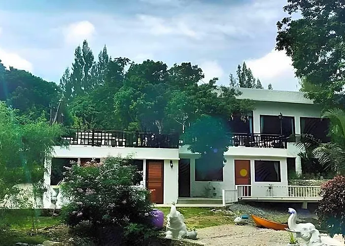 โรงแรม Silver Garden 3*